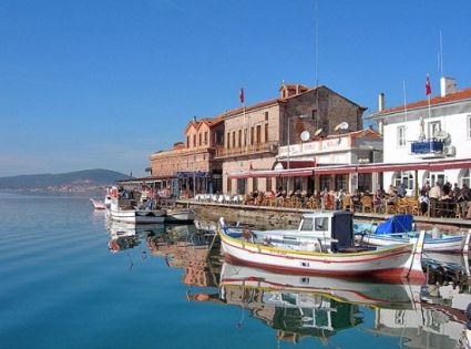 Почивки Айвалък