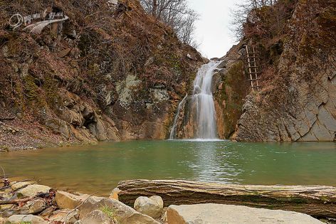 Тетевен и водопад 
